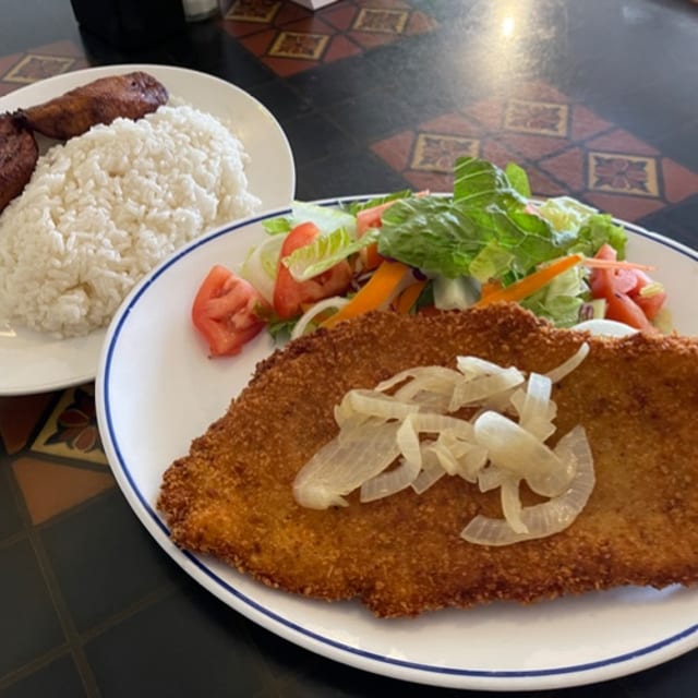 Pechuga Empanazida.