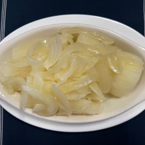 Yuca Con Mojito.